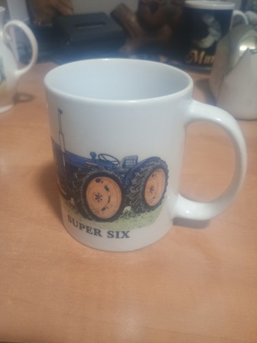 Super six traktor becher - super,
